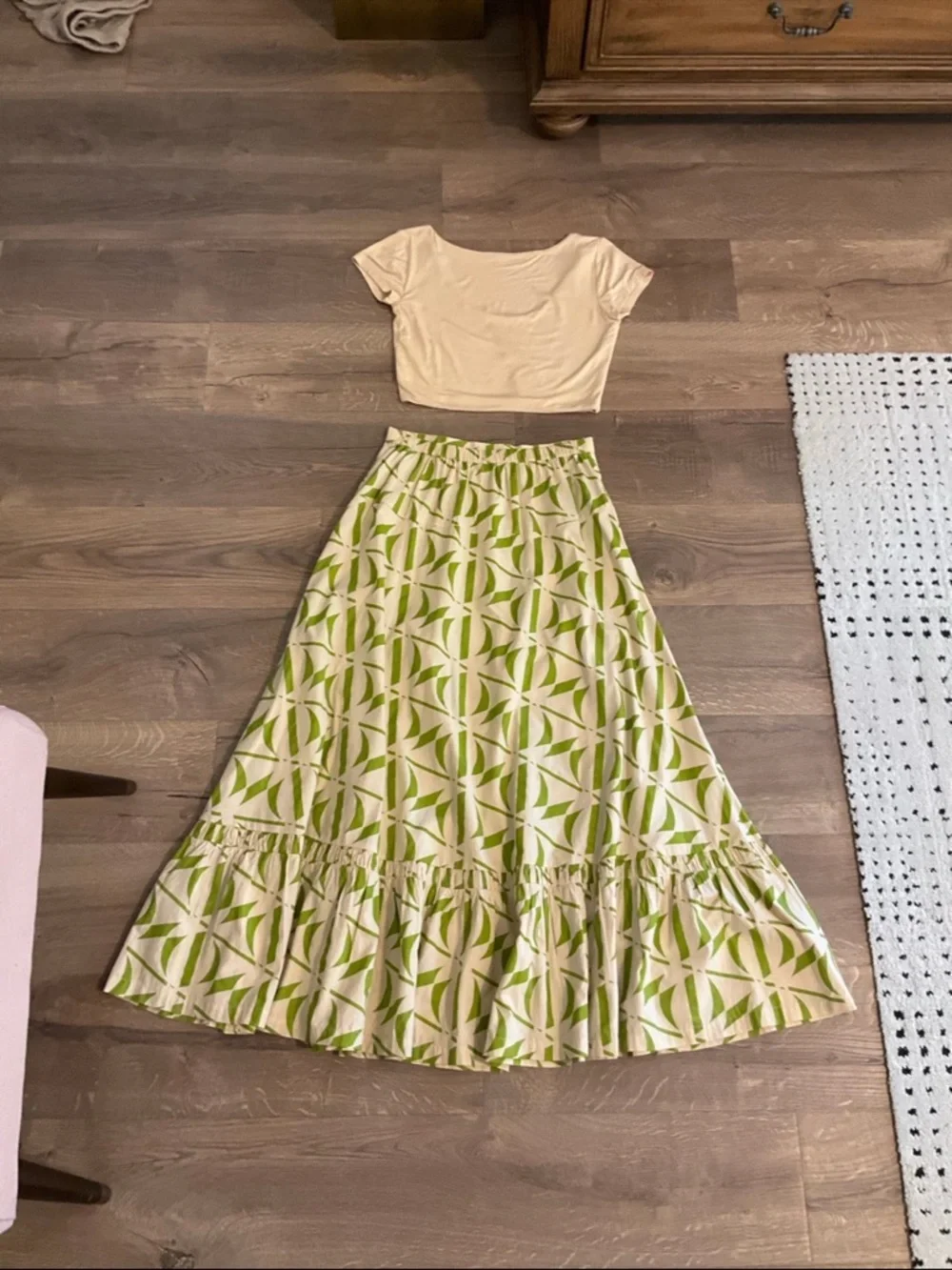 Free People Kenny Set w/ cropped cream tee and green print maxi skirt, S - Picture 4 of 12